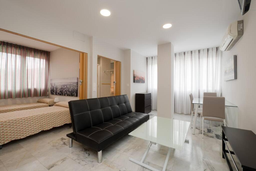 Precioso Y Acogedor Apartamento En Grenada Zewnętrze zdjęcie